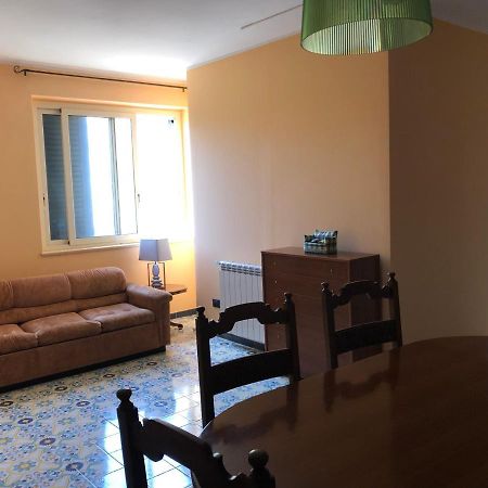B&B Villa Zia Febronia Patti Buitenkant foto